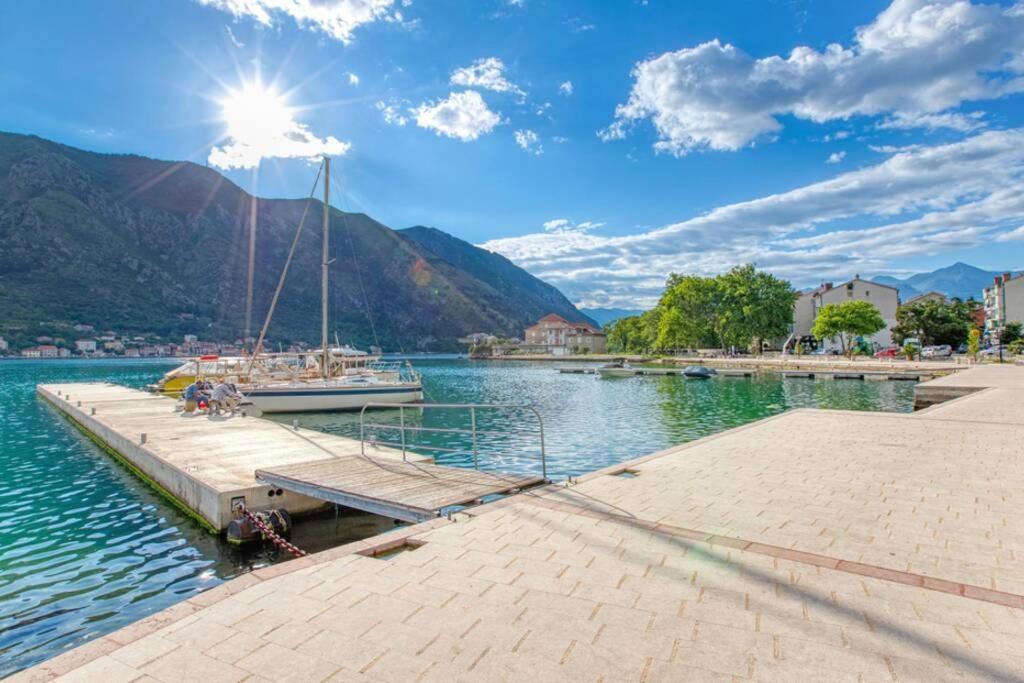 Apartment Milos Kotor Exterior foto